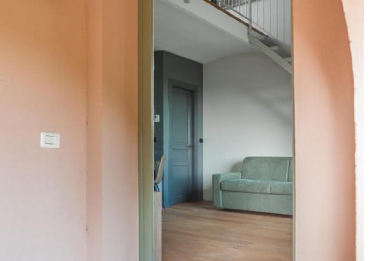Charming Loft Golf Club Barolo Apartment Novello Luaran gambar