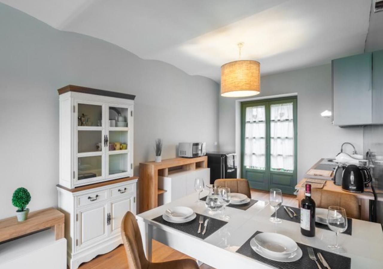 Charming Loft Golf Club Barolo Apartment Novello Luaran gambar